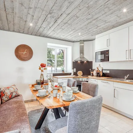 Lägenhet Admiral Vanessa *