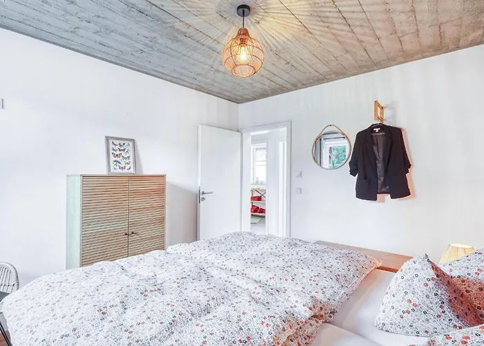 Admiral Vanessa דירה